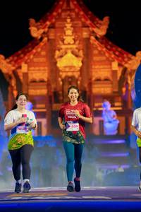 BIB: 400, 559
                            <button type="button" onclick="openModal(22475854)" class="btn btn-primary btn-sm float-right btn-popup" data-toggle="modal" data-target=".modal-high-quality">
                        <i class="fas fa-shopping-cart"></i> Add to Cart
                    </button>
                                            <button type="button" onclick="isThisMe(22475854, true)" class="btn btn-success btn-sm float-right btn-popup btn-isme hidden" data-toggle="tooltip" data-placement="bottom" title="นี่คือรูปของคุณใช่ไหม คลิกที่นี่เพื่อเอาเข้าอัลบั้ม">
                        <i class="fas fa-plus"></i> Add to album
                    </button>
                    <button type="button" onclick="isThisMe(22475854, false)" class="btn btn-warning btn-sm float-right btn-popup btn-isnotme hidden">
                        <i class="fas fa-ban"></i> Remove from album
                    </button>